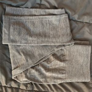 Grey tights/leggings